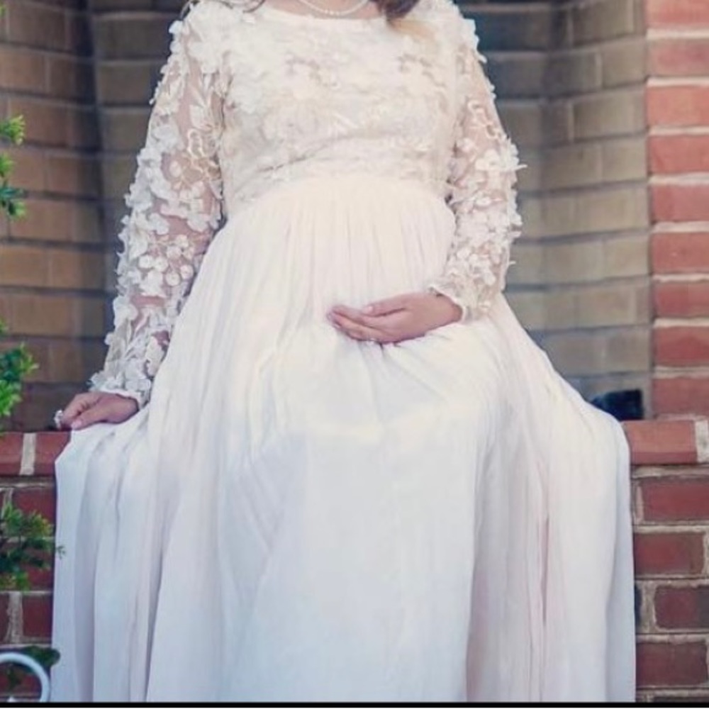 Dreamy babyshower dress